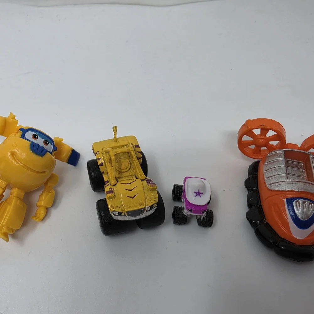 Disney Pixar Cars Miscellaneous Lot